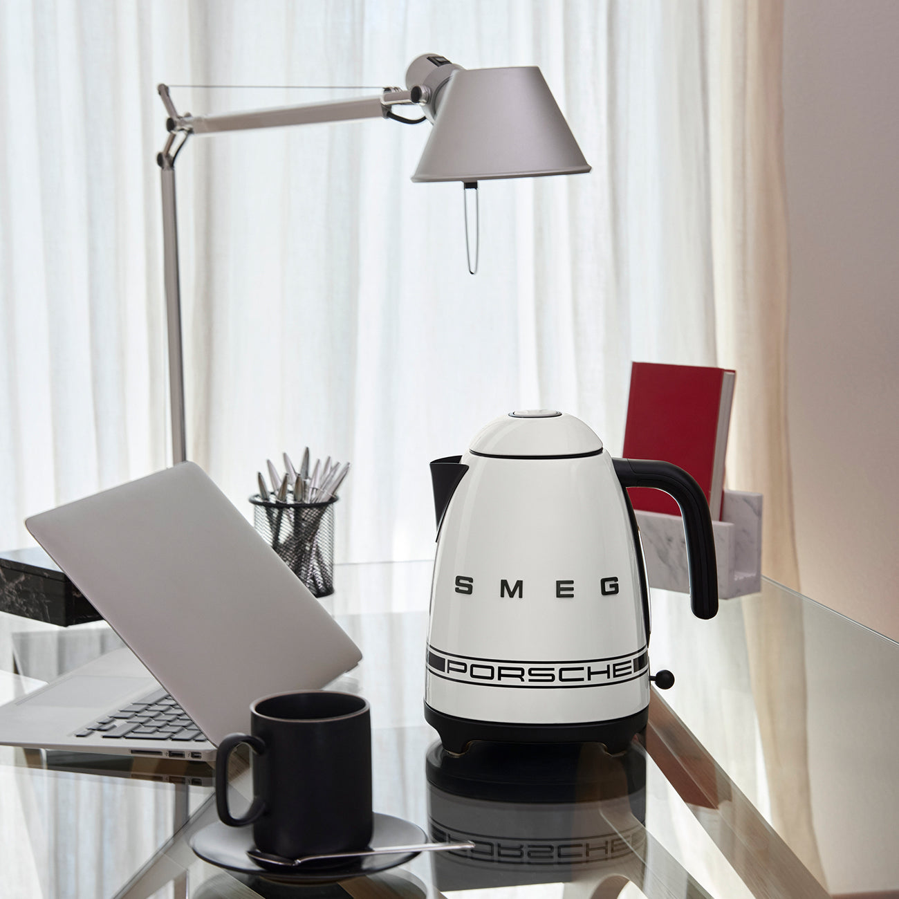 Smeg KLF03PCWEU Carrara White
